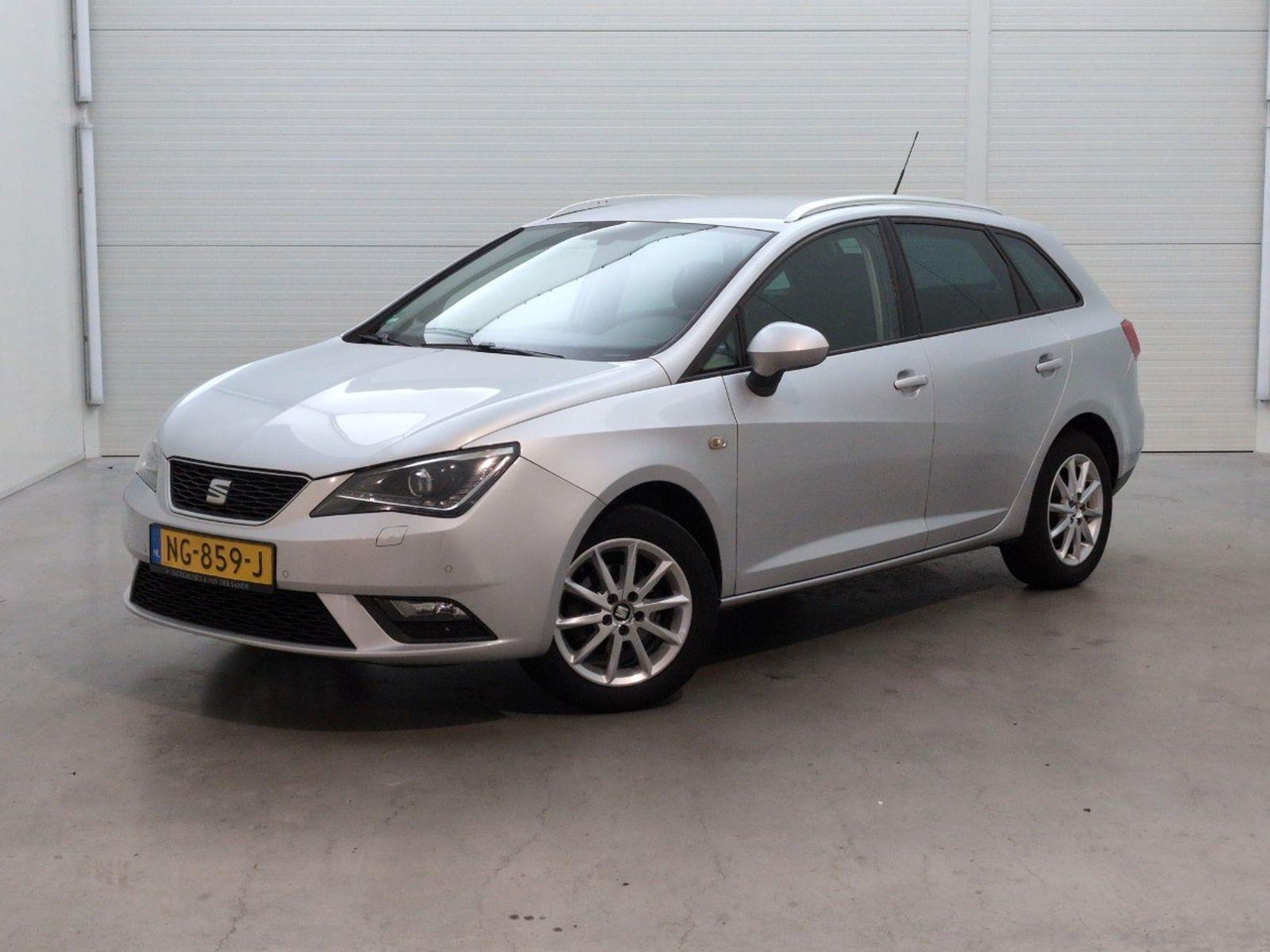 SEAT Ibiza ST 1.0 EcoTSI Style Connect | 2017 | 230.993 km | NG859J | NAP: Logisch - Voiture: photos 1 SEAT Ibiza ST 1.0 EcoTSI Style Connect | 2017 | 230.993 km | NG859J | NAP: Logisch - Voiture: photos 1