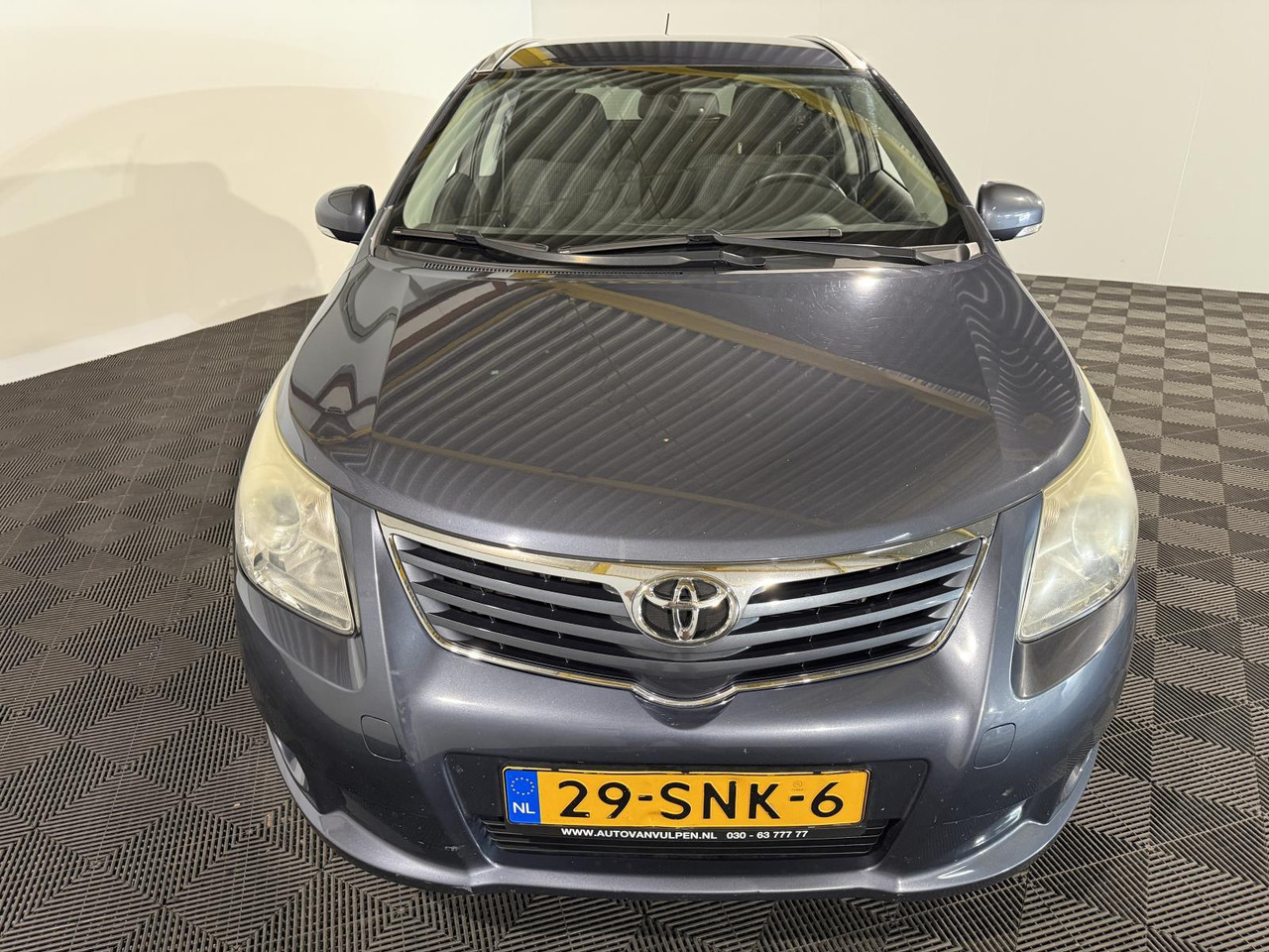 Toyota Avensis Wagon 2.0 VVTi Business | 2011 | 363.331 km | 29-SNK-6 - Voiture: photos 2 Toyota Avensis Wagon 2.0 VVTi Business | 2011 | 363.331 km | 29-SNK-6 - Voiture: photos 2