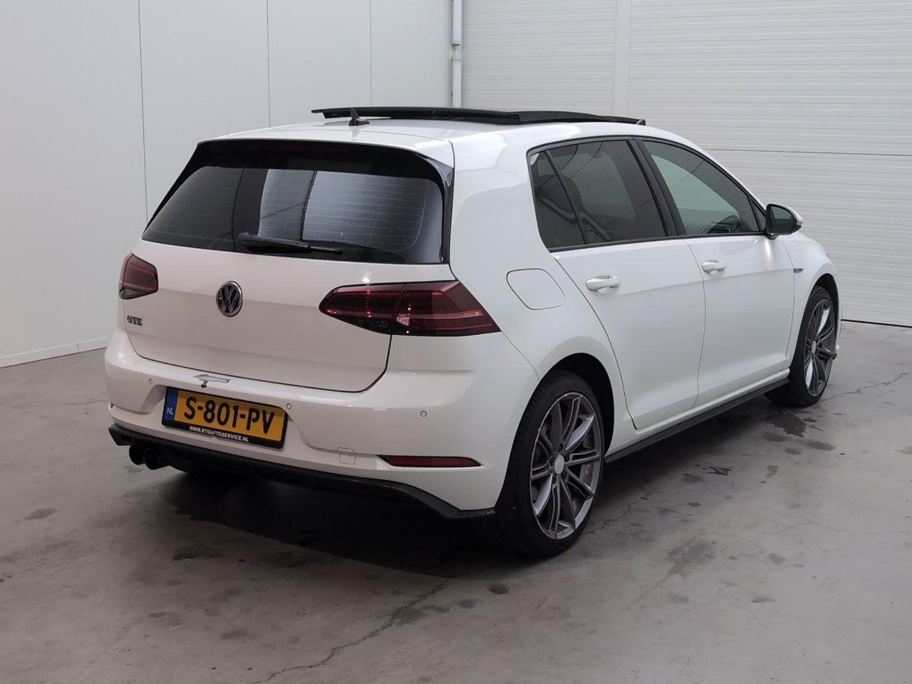 Volkswagen Golf 1.4 TSI PHEV GTE | 2018 | 160.611 km | Automaat | S801PV | NAP: Geen oordeel - Voiture à hayon: photos 4 Volkswagen Golf 1.4 TSI PHEV GTE | 2018 | 160.611 km | Automaat | S801PV | NAP: Geen oordeel - Voiture à hayon: photos 4
