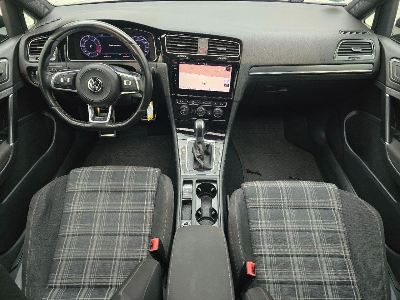 Volkswagen Golf 2.0 TDI GTD | 2017 | 195.825 km | X798VR | NAP: Geen oordeel - Voiture à hayon: photos 5 Volkswagen Golf 2.0 TDI GTD | 2017 | 195.825 km | X798VR | NAP: Geen oordeel - Voiture à hayon: photos 5