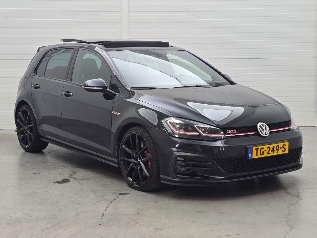 Volkswagen Golf 2.0 TSI GTI Performance Automaat | 2018 | 139.400 km | TG249S | NAP: Logisch - Voiture à hayon: photos 2 Volkswagen Golf 2.0 TSI GTI Performance Automaat | 2018 | 139.400 km | TG249S | NAP: Logisch - Voiture à hayon: photos 2