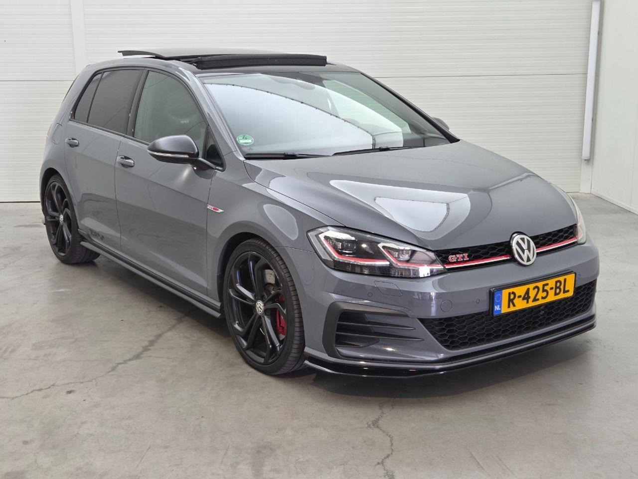 Volkswagen Golf 2.0 TSI GTI TCR | 2020 | 134.461 km | Automaat | R425BL | NAP: Geen oordeel - Voiture à hayon: photos 2 Volkswagen Golf 2.0 TSI GTI TCR | 2020 | 134.461 km | Automaat | R425BL | NAP: Geen oordeel - Voiture à hayon: photos 2