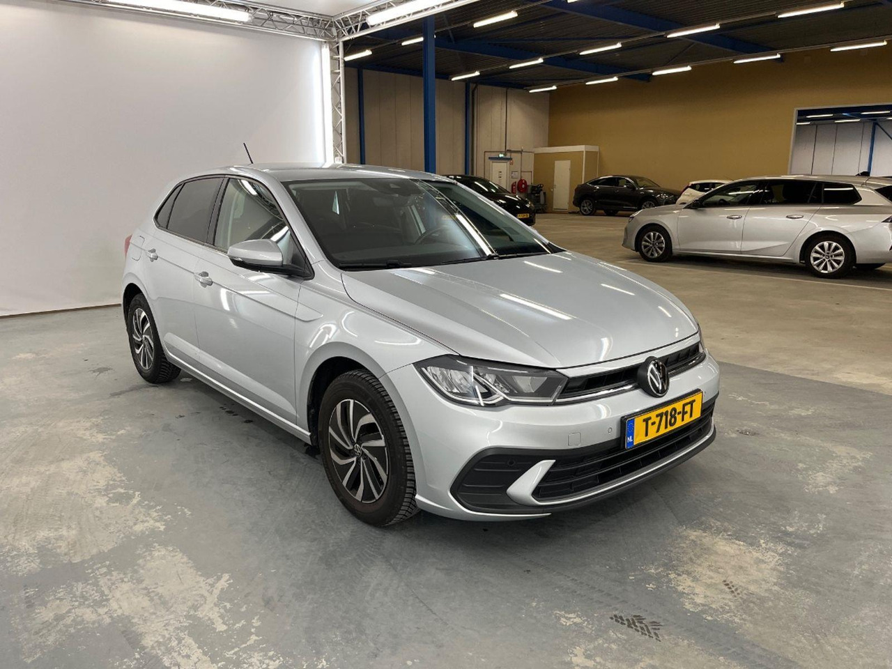 Volkswagen Polo 1.0 TSI Life Business | 2023 | 73.998 km | T718FT | NAP: Logisch - Voiture à hayon: photos 2 Volkswagen Polo 1.0 TSI Life Business | 2023 | 73.998 km | T718FT | NAP: Logisch - Voiture à hayon: photos 2