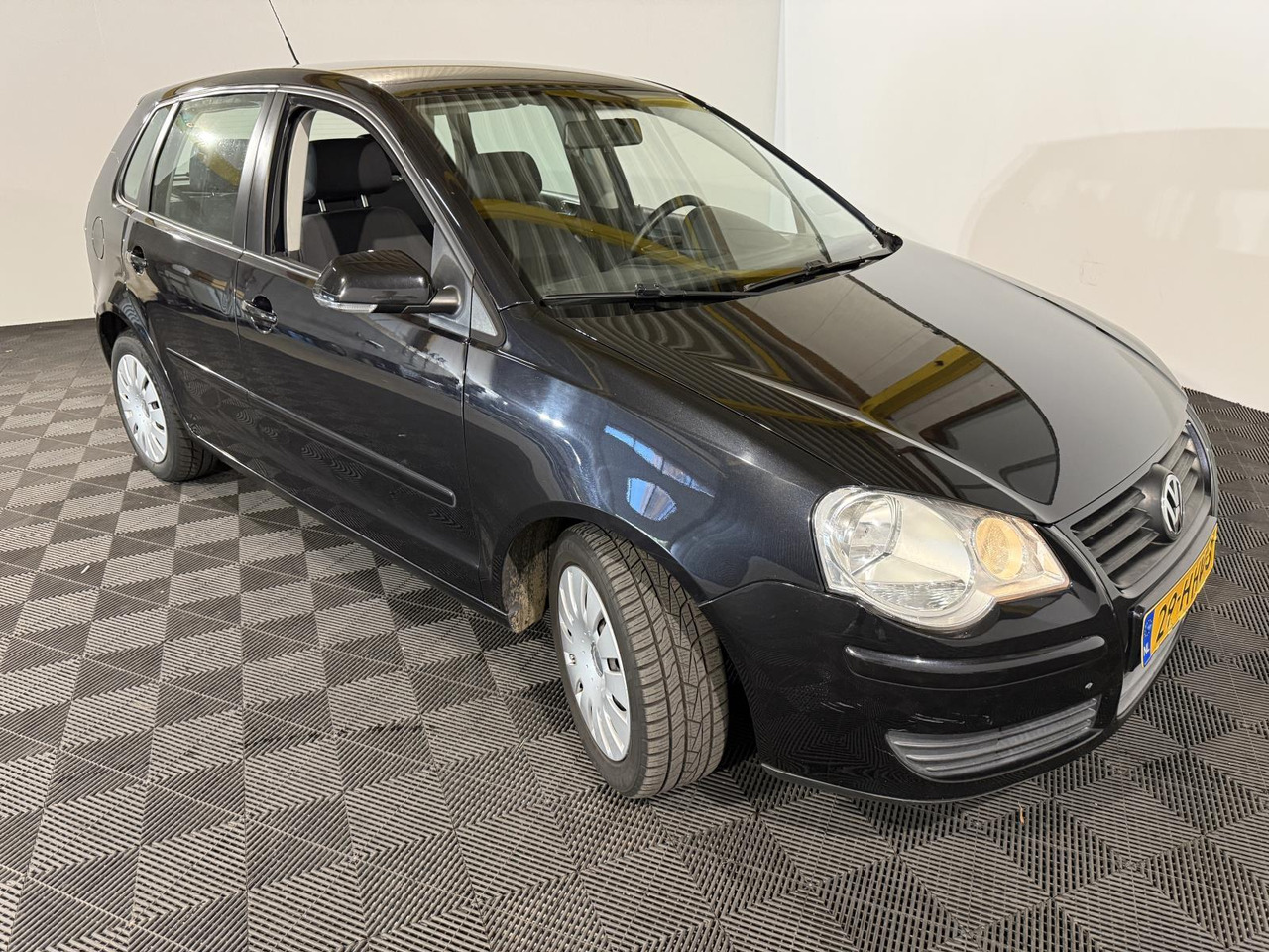 Volkswagen | Polo | 1.4-16V Comfortline | 2009 | 278.003 km | 29HHV3 | Logisch - Voiture à hayon: photos 4 Volkswagen | Polo | 1.4-16V Comfortline | 2009 | 278.003 km | 29HHV3 | Logisch - Voiture à hayon: photos 4