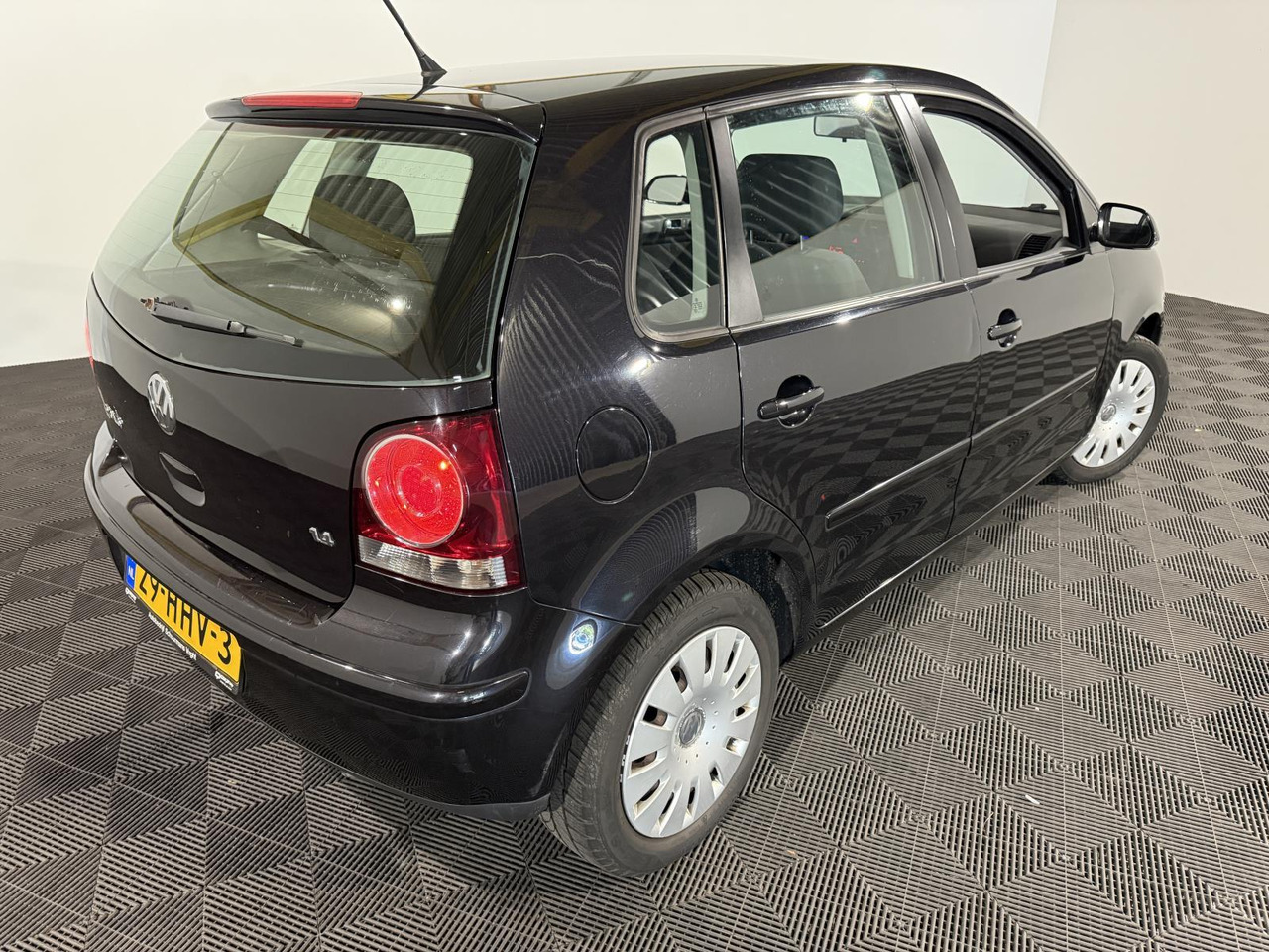 Volkswagen | Polo | 1.4-16V Comfortline | 2009 | 278.003 km | 29HHV3 | Logisch - Voiture à hayon: photos 2 Volkswagen | Polo | 1.4-16V Comfortline | 2009 | 278.003 km | 29HHV3 | Logisch - Voiture à hayon: photos 2