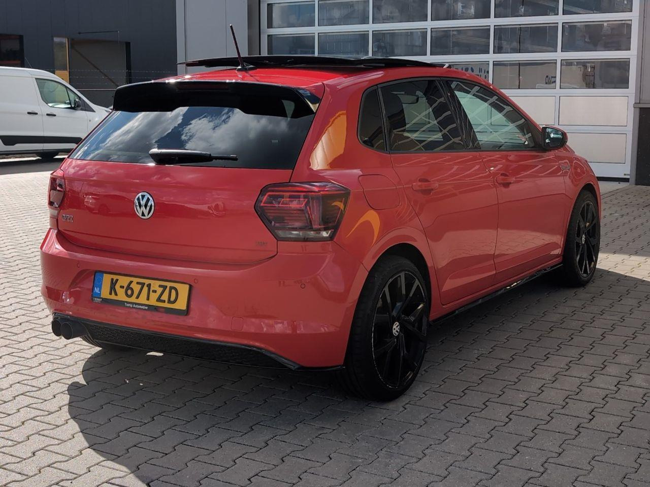 Volkswagen Polo 2.0 TSI GTI | 2019 | 254.494 km | Automaat | K671ZD | NAP: Geen oordeel - Voiture à hayon: photos 4 Volkswagen Polo 2.0 TSI GTI | 2019 | 254.494 km | Automaat | K671ZD | NAP: Geen oordeel - Voiture à hayon: photos 4