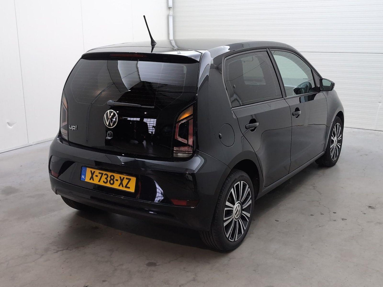 Volkswagen Up! 1.0 | 2020 | 123.971 km | X738XZ | NAP: Geen oordeel - Voiture à hayon: photos 4 Volkswagen Up! 1.0 | 2020 | 123.971 km | X738XZ | NAP: Geen oordeel - Voiture à hayon: photos 4