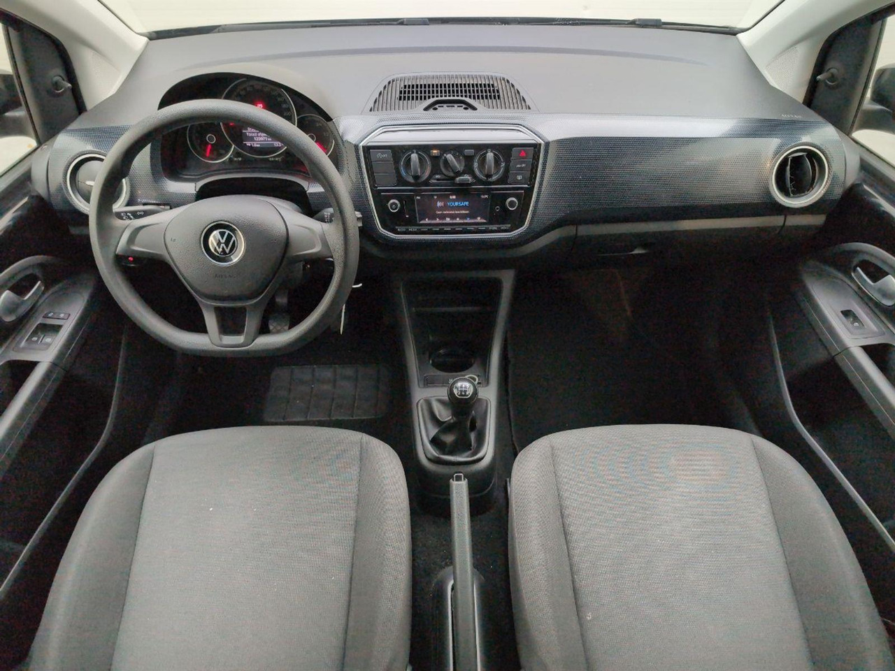 Volkswagen Up! 1.0 | 2020 | 123.971 km | X738XZ | NAP: Geen oordeel - Voiture à hayon: photos 5 Volkswagen Up! 1.0 | 2020 | 123.971 km | X738XZ | NAP: Geen oordeel - Voiture à hayon: photos 5