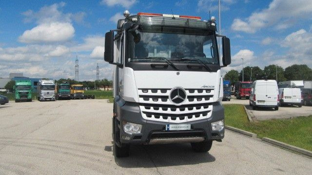 Mercedes-Benz Arocs 4148 8x4 Meiller 2-Seitenkipper - Camion benne: photos 2 Mercedes-Benz Arocs 4148 8x4 Meiller 2-Seitenkipper - Camion benne: photos 2