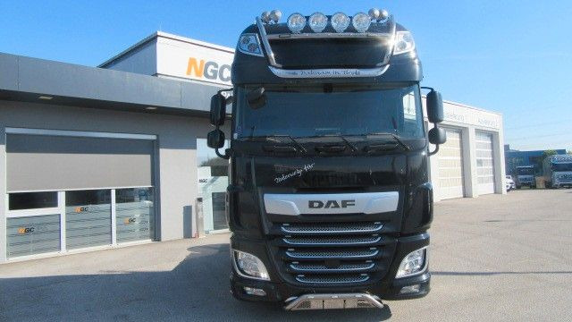 DAF XF 530 - Tracteur routier: photos 2 DAF XF 530 - Tracteur routier: photos 2