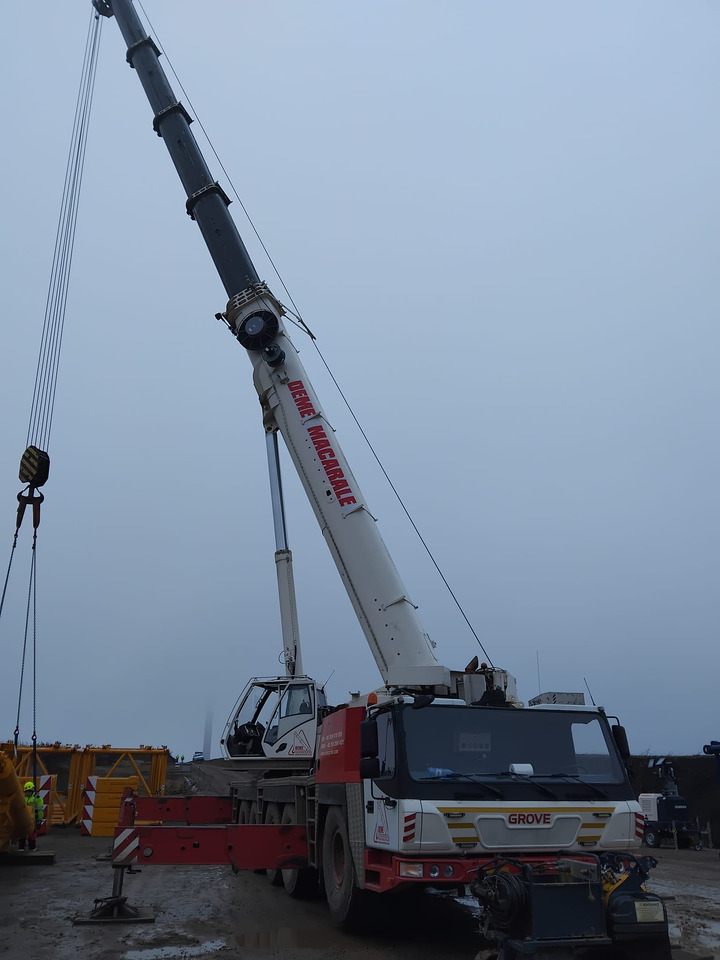 GROVE GMK5220 - Grue mobile: photos 2 GROVE GMK5220 - Grue mobile: photos 2