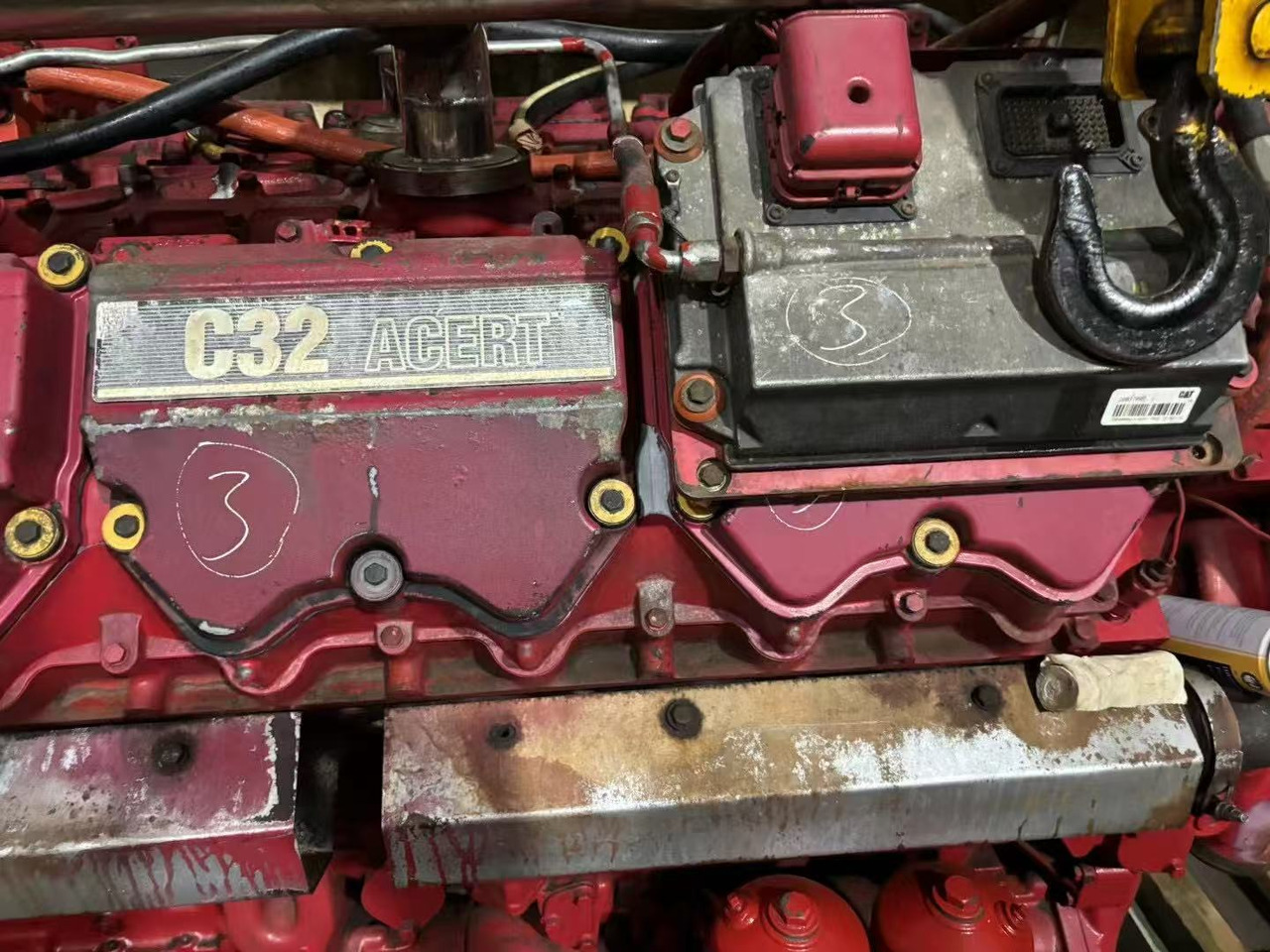 CATPILLAR C32 - Groupe électrogène: photos 5 CATPILLAR C32 - Groupe électrogène: photos 5