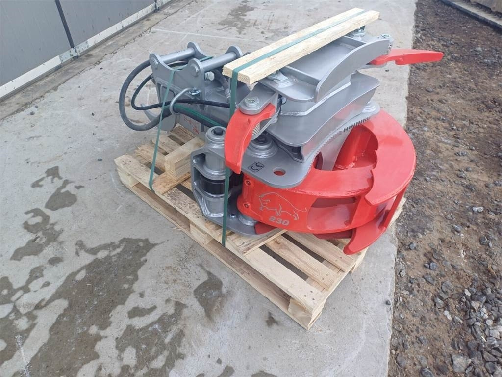 Bison 230 Energiapuukoura - Grappin pour Engins de chantier: photos 2 Bison 230 Energiapuukoura - Grappin pour Engins de chantier: photos 2