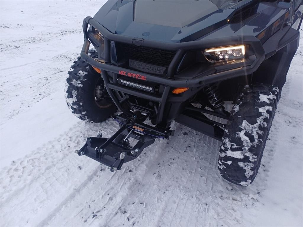 Polaris General 1000 4x4 ABS - Tracteur agricole: photos 5 Polaris General 1000 4x4 ABS - Tracteur agricole: photos 5