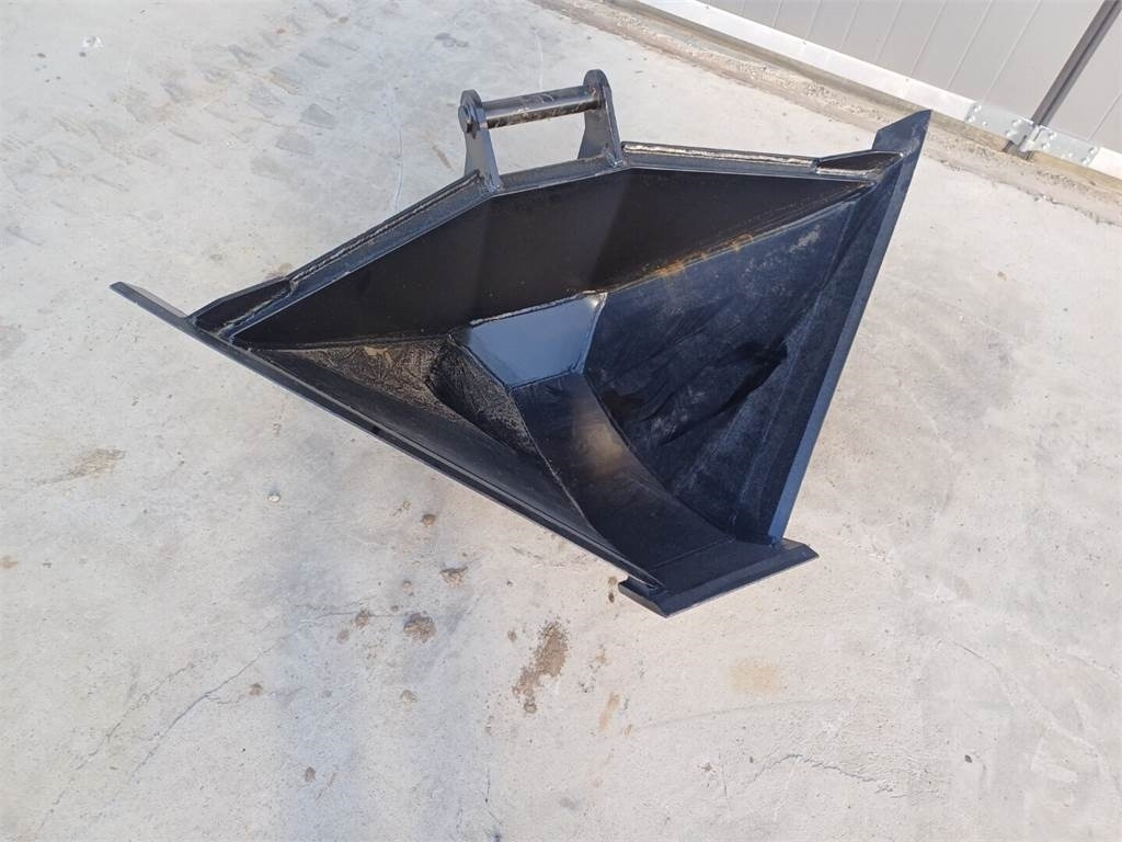 Tarfin Pelto-ojakauha s40 200L - Godet pour Engins de chantier: photos 2 Tarfin Pelto-ojakauha s40 200L - Godet pour Engins de chantier: photos 2