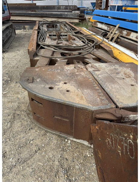 Liebherr Stein HT Diaphragm Wall Grab - Grappin pour Engins de chantier: photos 1 Liebherr Stein HT Diaphragm Wall Grab - Grappin pour Engins de chantier: photos 1