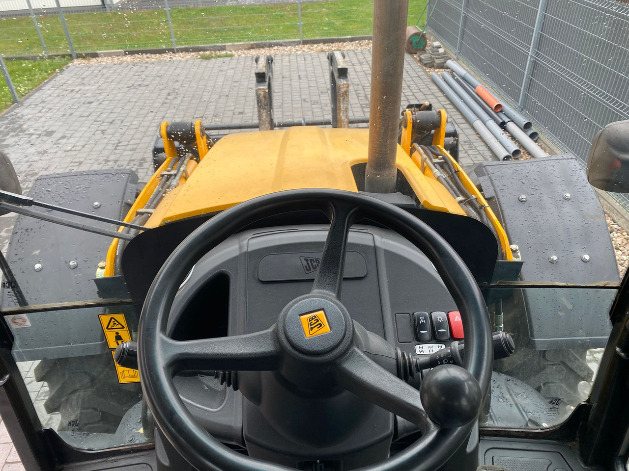JCB 4CX - Tractopelle: photos 3 JCB 4CX - Tractopelle: photos 3