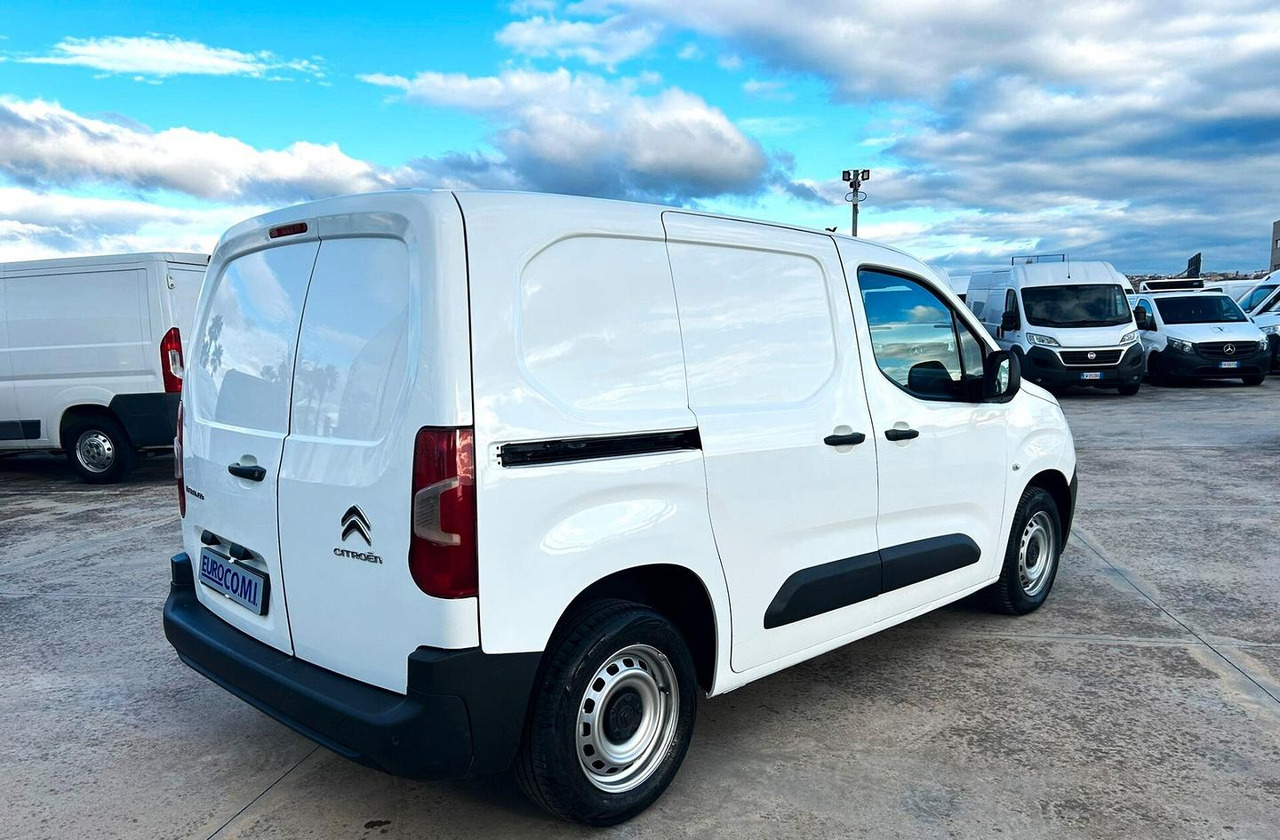 Citroen Berligno 1.6 HDi 100 cv 3 posti - Fourgonnette: photos 5 Citroen Berligno 1.6 HDi 100 cv 3 posti - Fourgonnette: photos 5