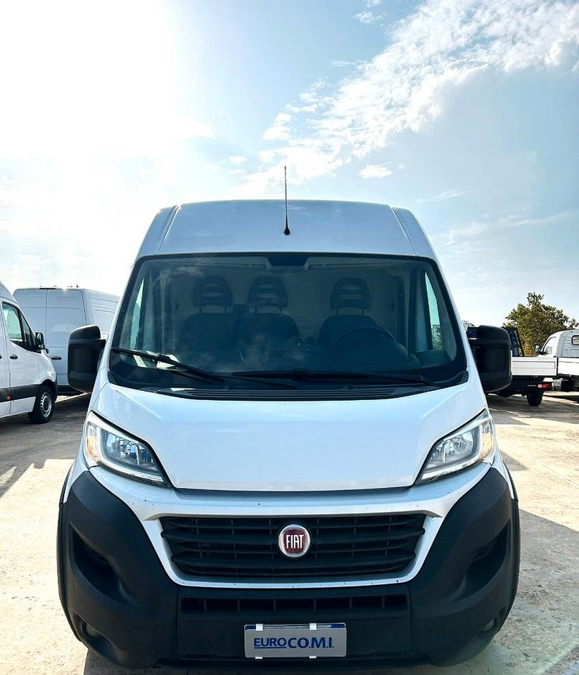 Fiat Ducato 2.3 mjt 150 cv - Fourgon utilitaire: photos 2 Fiat Ducato 2.3 mjt 150 cv - Fourgon utilitaire: photos 2