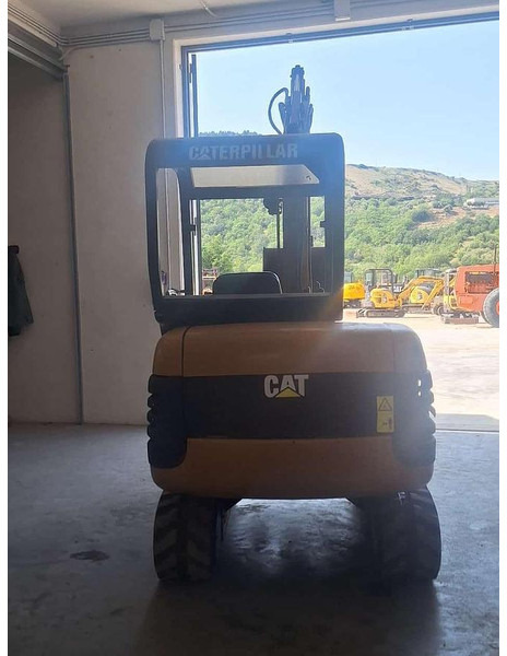 Caterpillar 302.5 - Mini pelle: photos 5 Caterpillar 302.5 - Mini pelle: photos 5