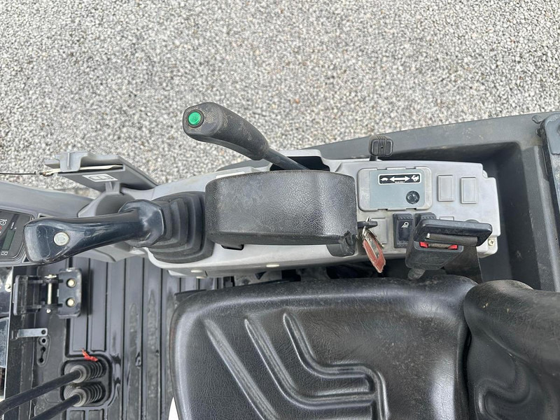 Mini pelle Kubota KX016-4: photos 9