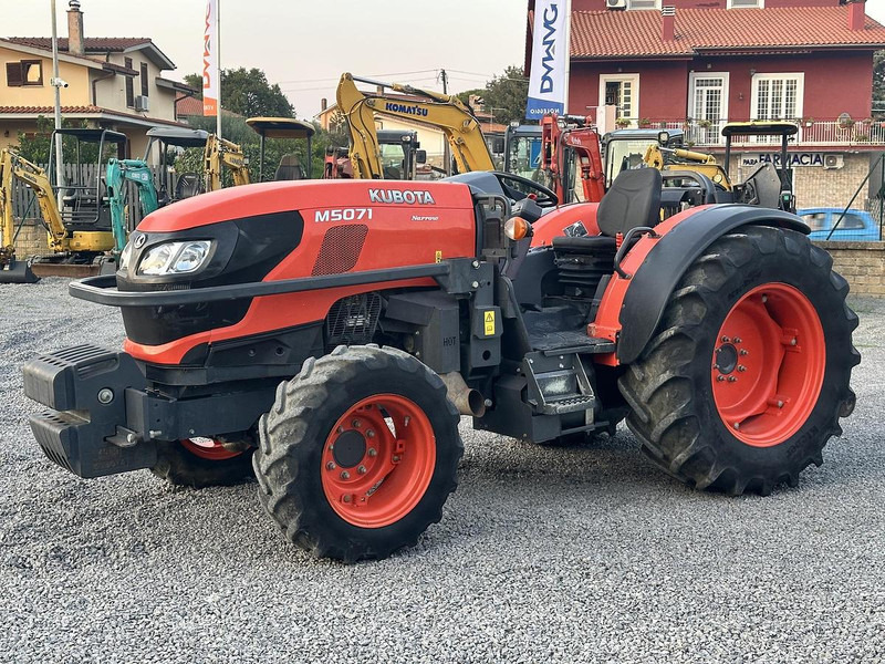 Kubota M5071N - Tracteur agricole: photos 1 Kubota M5071N - Tracteur agricole: photos 1