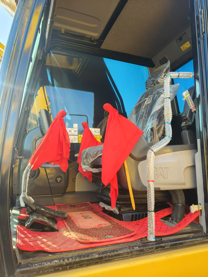 Pelle sur chenille CATERPILLAR 330D: photos 6