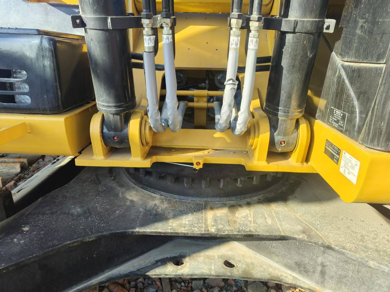 Pelle sur chenille CATERPILLAR 330D: photos 14