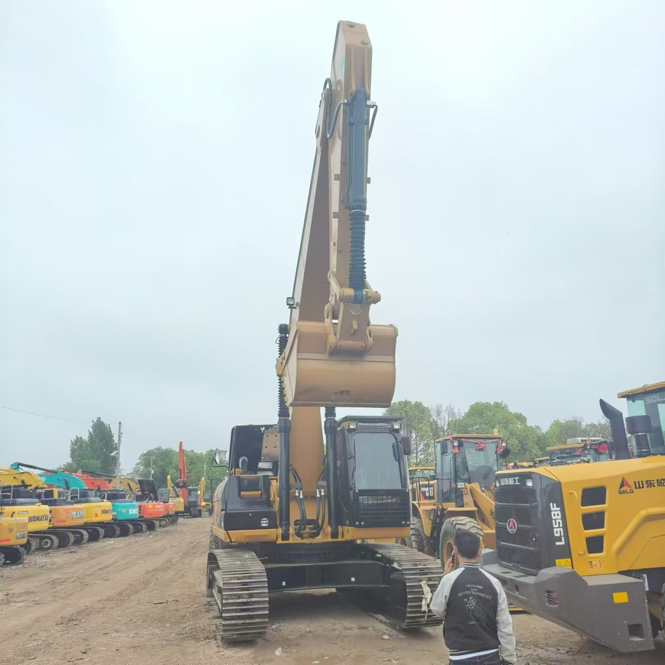 Pelle sur chenille CATERPILLAR 330D2: photos 8