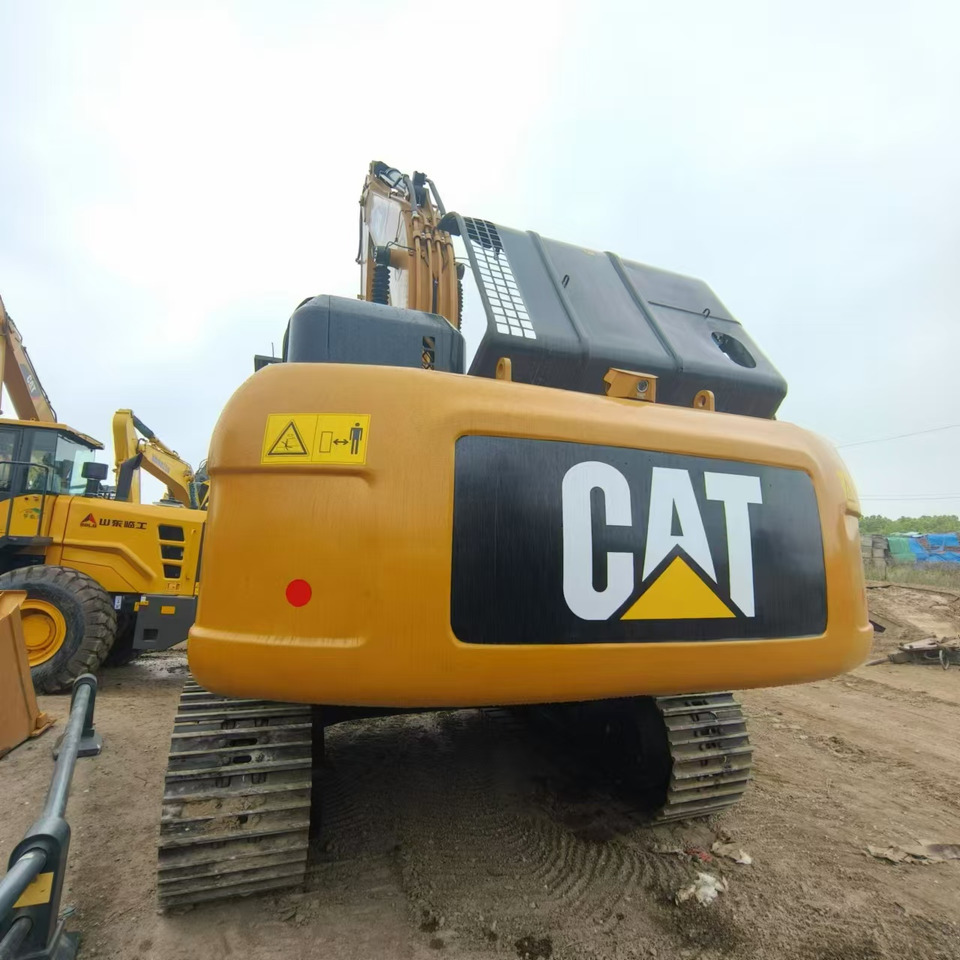 Pelle sur chenille CATERPILLAR 330D2: photos 6