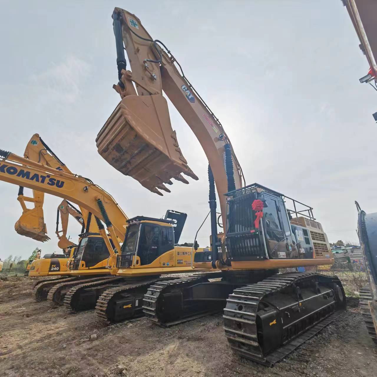 CATERPILLAR 349 - Pelle sur chenille: photos 3 CATERPILLAR 349 - Pelle sur chenille: photos 3