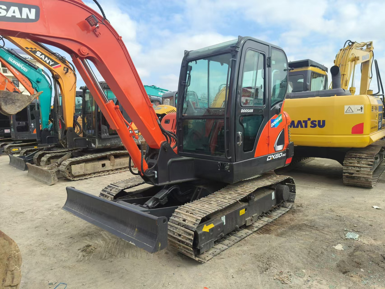 DOOSAN DX60 - Pelle: photos 2 DOOSAN DX60 - Pelle: photos 2