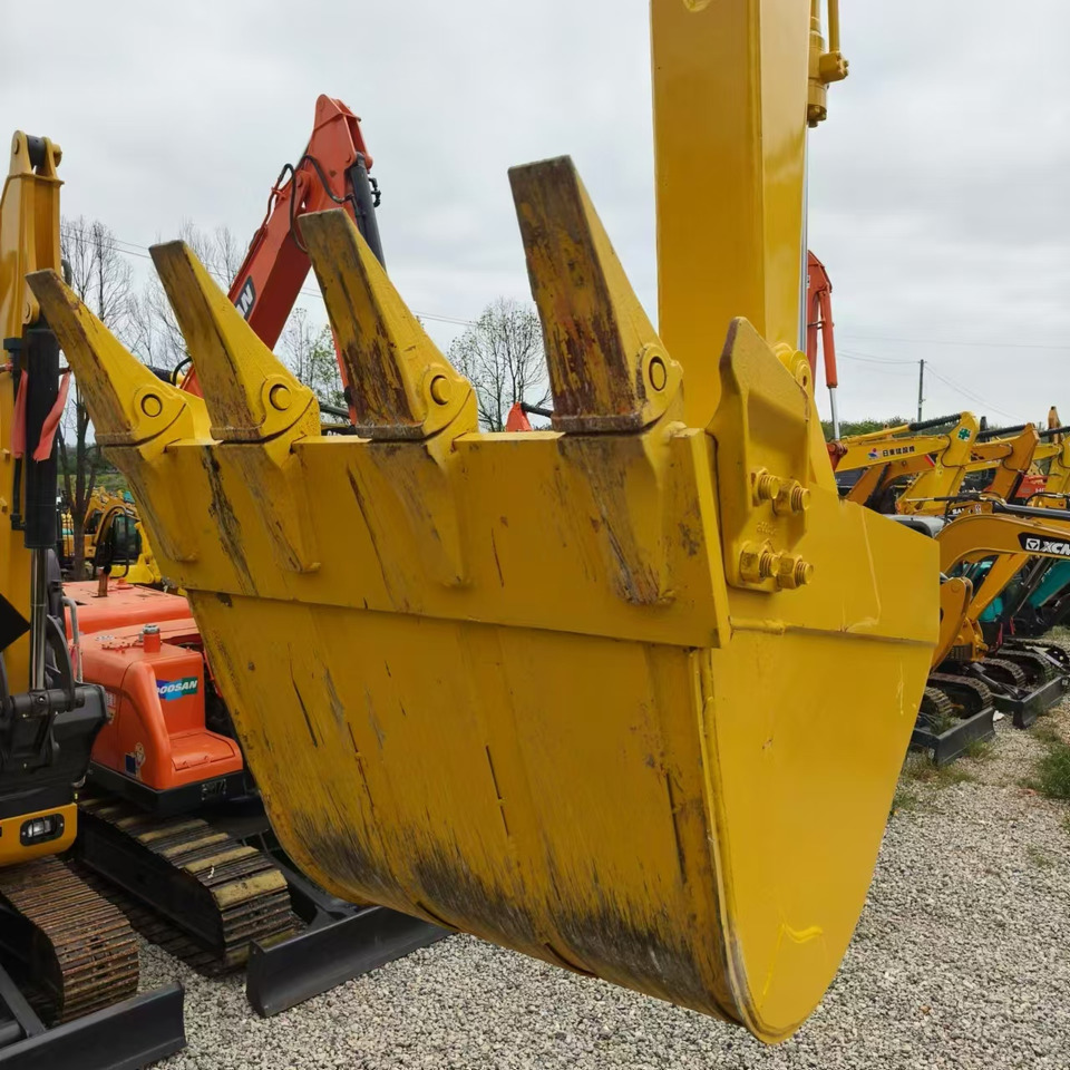 Pelle sur chenille KOMATSU PC110: photos 6