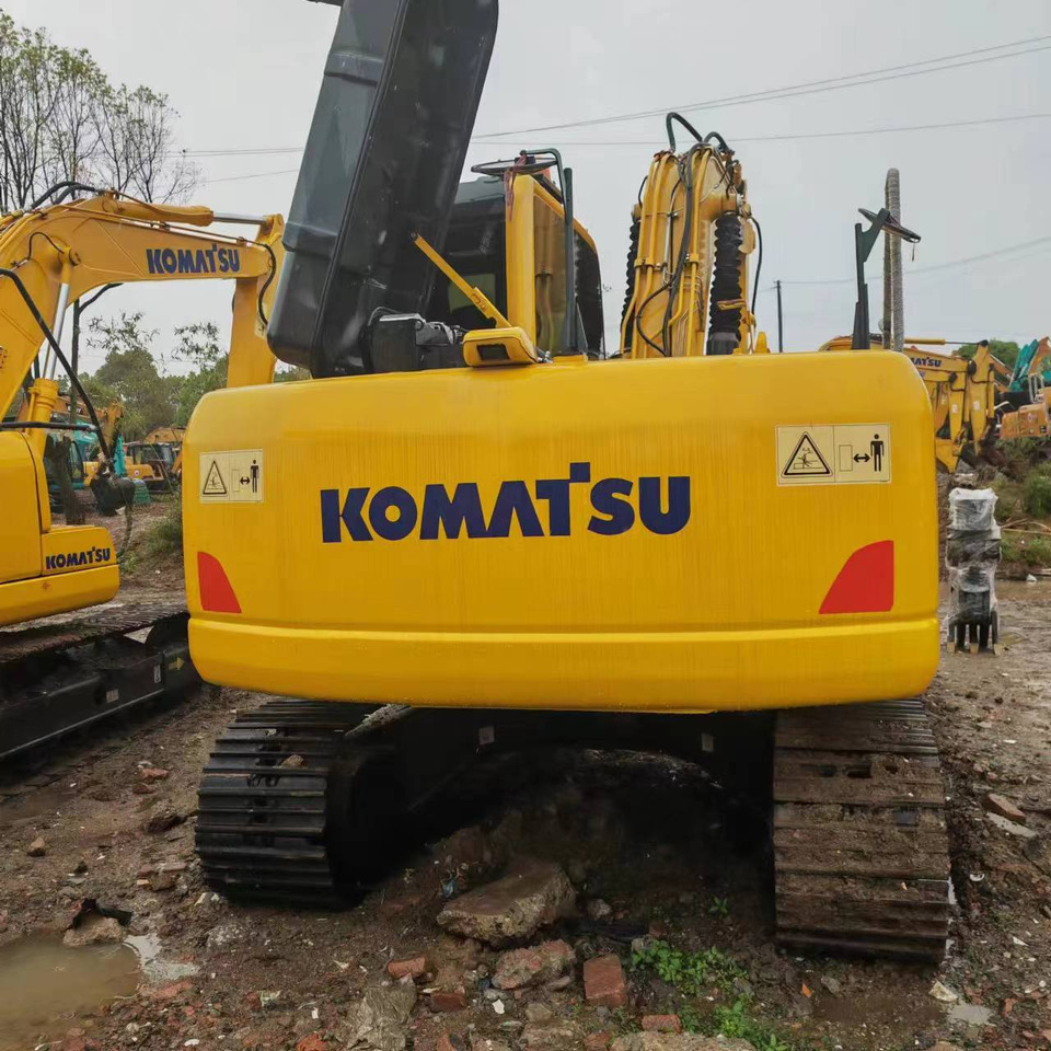 KOMATSU PC120 - Pelle sur chenille: photos 4 KOMATSU PC120 - Pelle sur chenille: photos 4