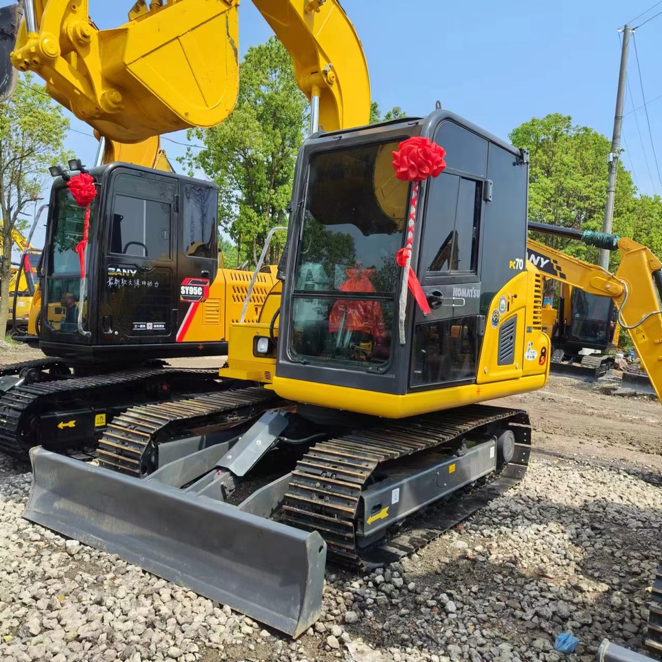 Pelle sur chenille KOMATSU PC70-8: photos 8