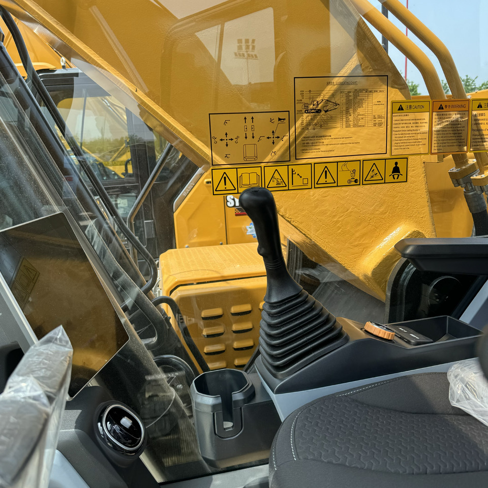 Pelle sur chenille SANY SY215C: photos 10 Pelle sur chenille SANY SY215C: photos 10