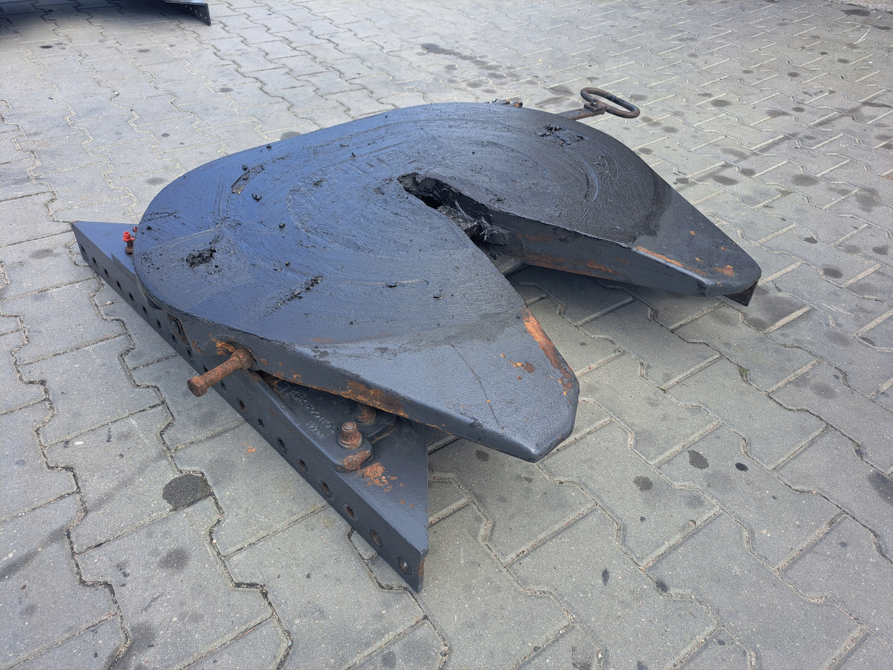 JOST SIODŁO JOST 140 MM WSPORNIK VOLVO FH FM - Sellette d'attelage pour Camion: photos 2 JOST SIODŁO JOST 140 MM WSPORNIK VOLVO FH FM - Sellette d'attelage pour Camion: photos 2