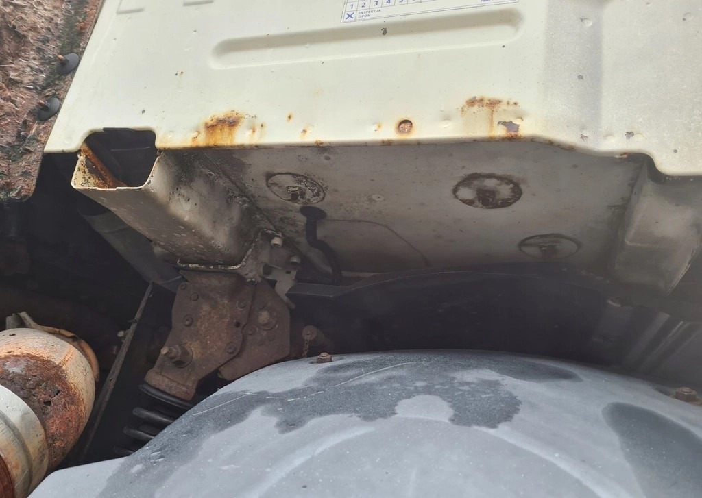 Cabine KOMPLETNA NISKA KRÓTKA DZIENNA VOLVO FM 13: photos 6 Cabine KOMPLETNA NISKA KRÓTKA DZIENNA VOLVO FM 13: photos 6