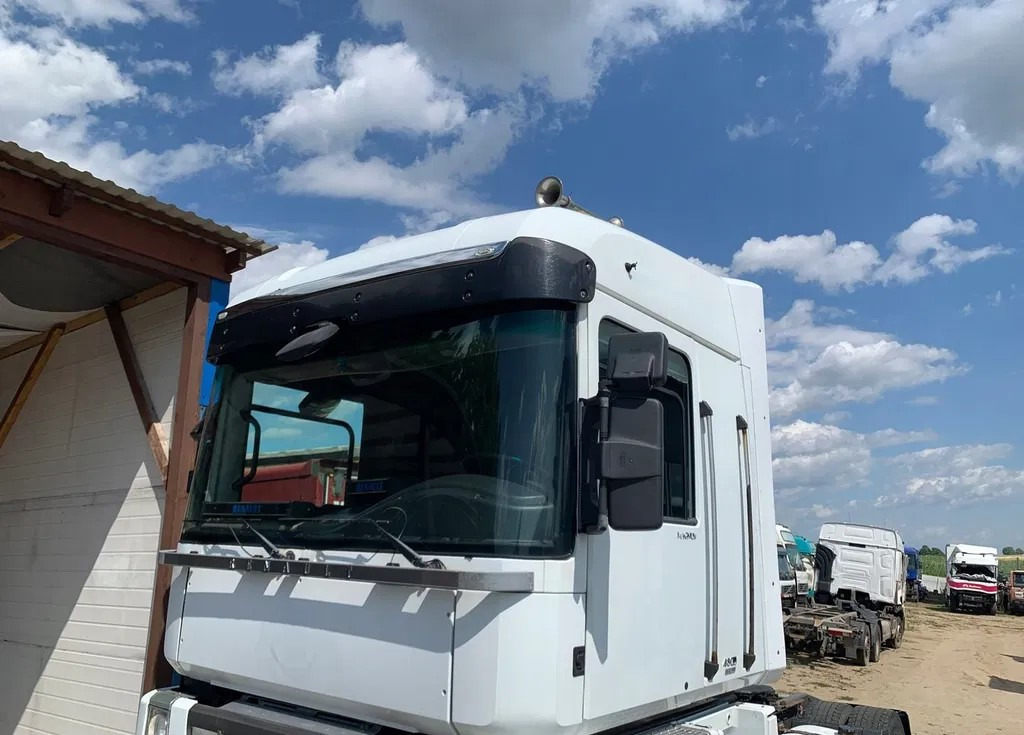 KOMPLETNA RENAULT MAGNUM DXI LFT VEGA RENAULT OE - Cabine: photos 1 KOMPLETNA RENAULT MAGNUM DXI LFT VEGA RENAULT OE - Cabine: photos 1