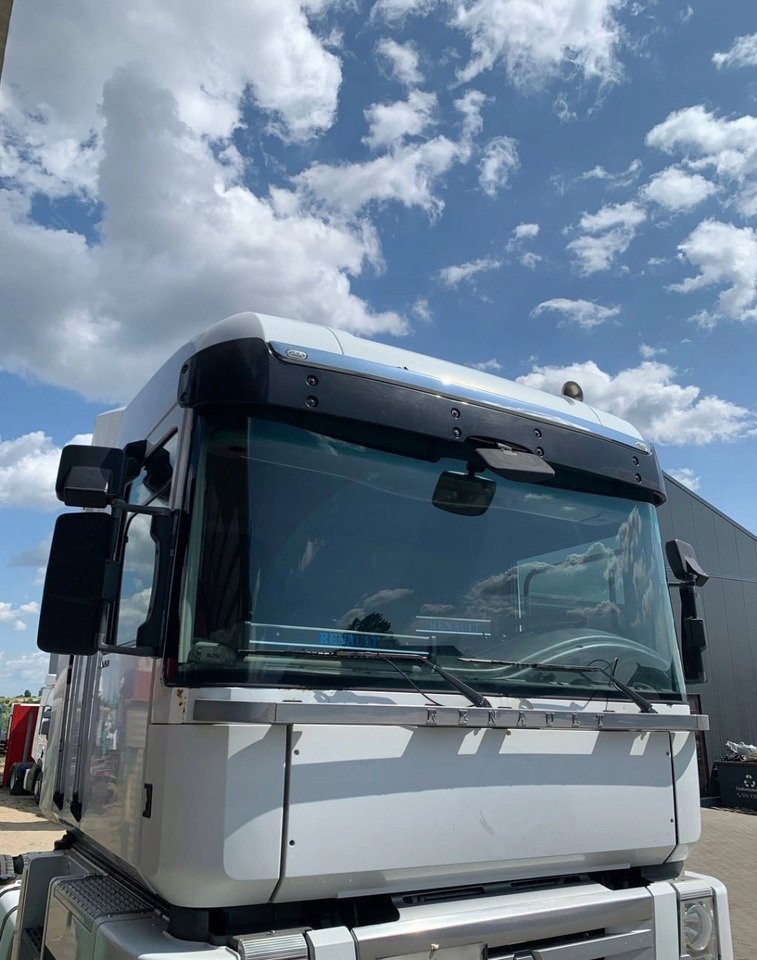 KOMPLETNA RENAULT MAGNUM DXI LFT VEGA RENAULT OE - Cabine: photos 3 KOMPLETNA RENAULT MAGNUM DXI LFT VEGA RENAULT OE - Cabine: photos 3