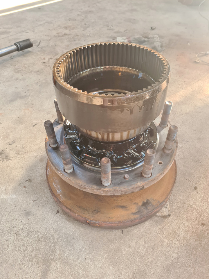 MERITOR ZWOLNICA KOMPLETNA PIASTA VOLVO FH 4 FM 4 FH 16 FH 5 FM 5 - Moyeu pour Camion: photos 4 MERITOR ZWOLNICA KOMPLETNA PIASTA VOLVO FH 4 FM 4 FH 16 FH 5 FM 5 - Moyeu pour Camion: photos 4