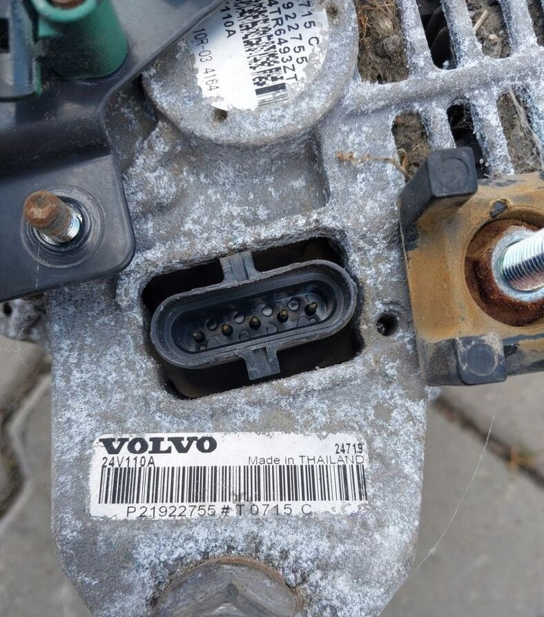 MITSUBISHI ALTERNATOR VOLVO FL RENAULT GAMA D D8K 110A EURO 6 - Alternateur pour Camion: photos 4 MITSUBISHI ALTERNATOR VOLVO FL RENAULT GAMA D D8K 110A EURO 6 - Alternateur pour Camion: photos 4