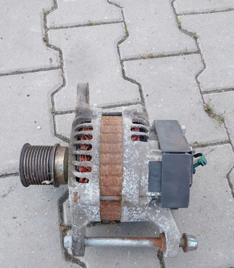 MITSUBISHI ALTERNATOR VOLVO FL RENAULT GAMA D D8K 110A EURO 6 - Alternateur pour Camion: photos 1 MITSUBISHI ALTERNATOR VOLVO FL RENAULT GAMA D D8K 110A EURO 6 - Alternateur pour Camion: photos 1