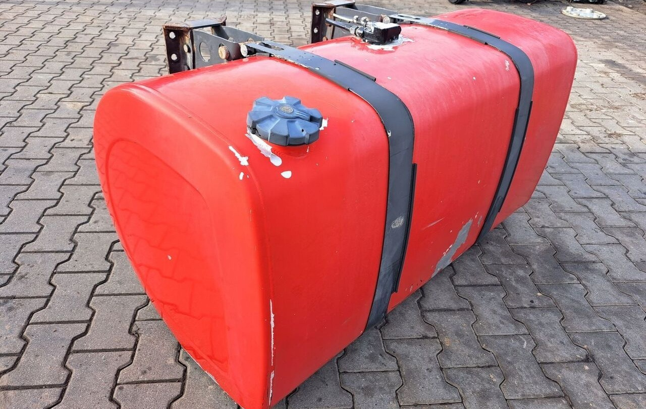 Renault ZBIORNIK PALIWA RENAULT DXI VOLVO FH FM 130x70x70 20503508 - Réservoir de carburant pour Camion: photos 2 Renault ZBIORNIK PALIWA RENAULT DXI VOLVO FH FM 130x70x70 20503508 - Réservoir de carburant pour Camion: photos 2