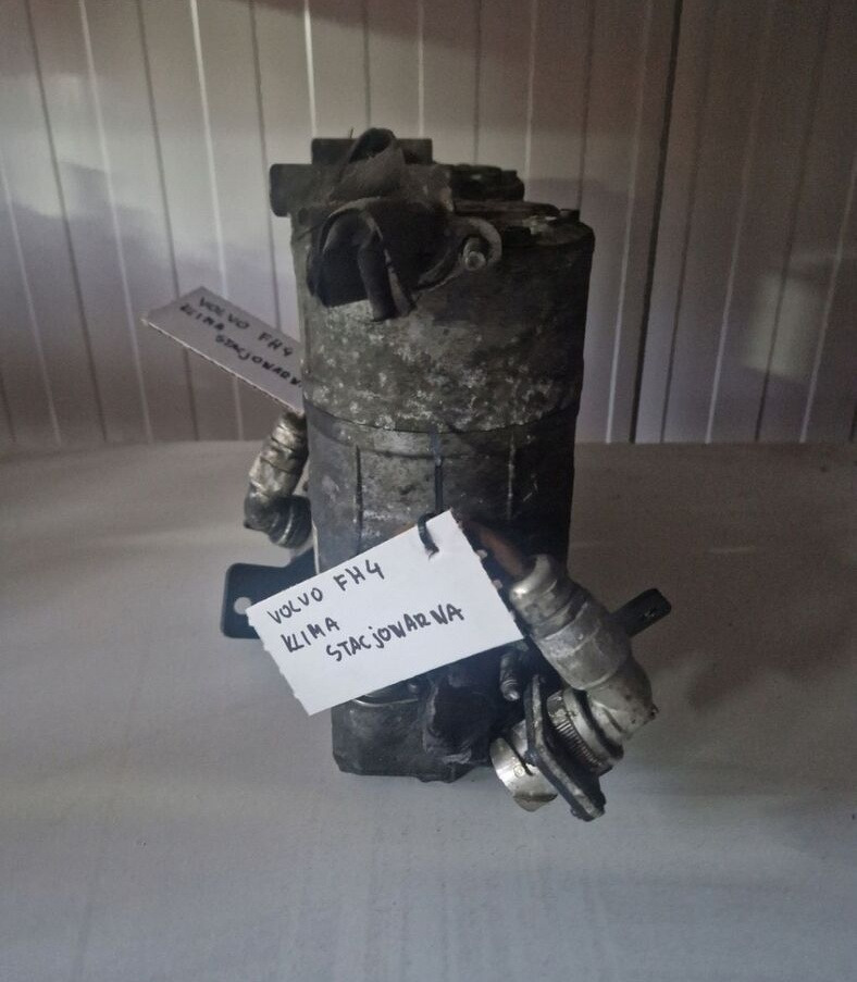 Sanden SPRĘŻARKA KOMPRESOR KLIMATYZACJI VOLVO FH 4 FMX 84176798 - Compresseur de climatisation pour Camion: photos 2 Sanden SPRĘŻARKA KOMPRESOR KLIMATYZACJI VOLVO FH 4 FMX 84176798 - Compresseur de climatisation pour Camion: photos 2