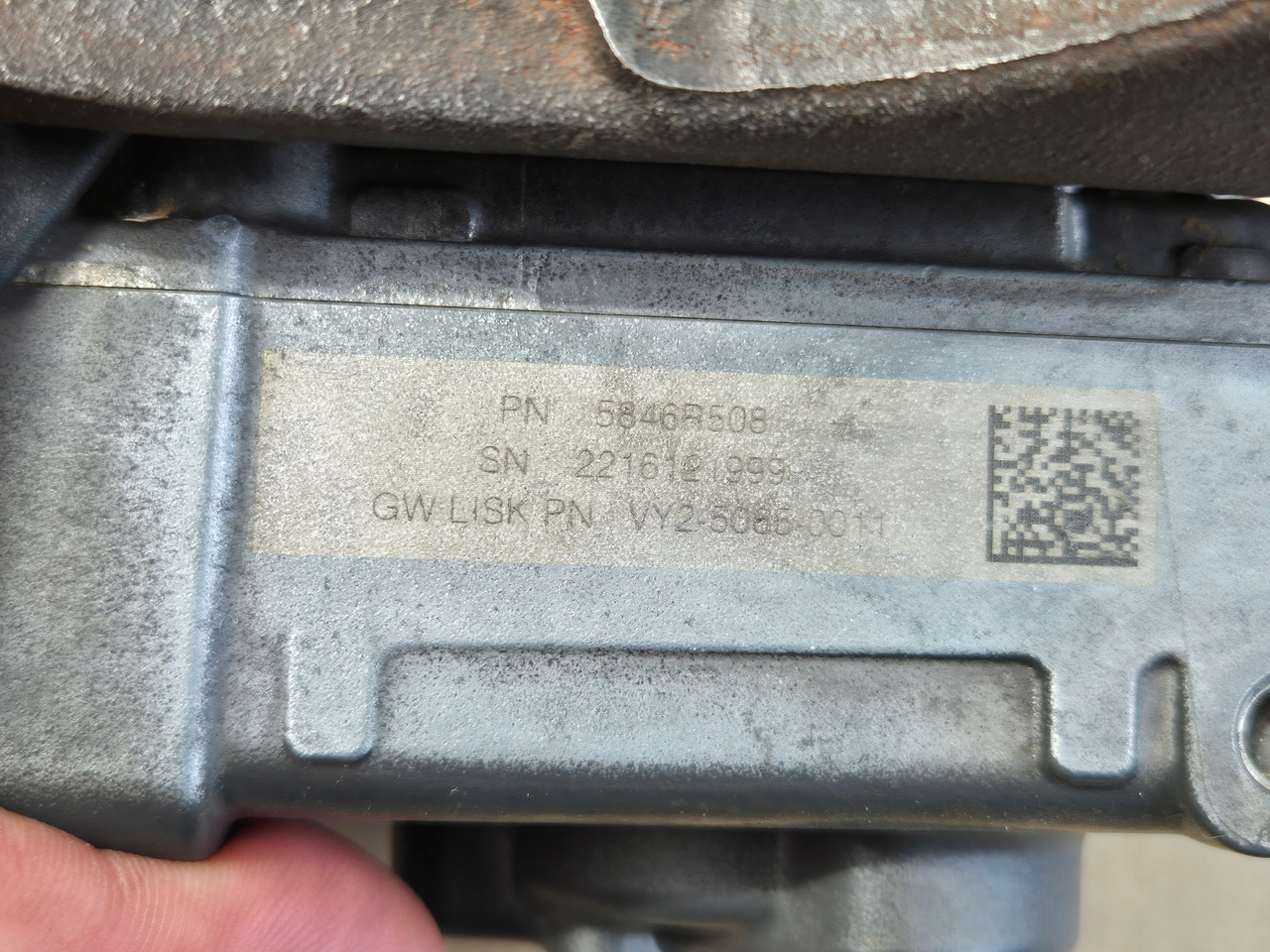 VOLVO ZAWÓR EGR KLAPA EGR RENAULT GAMA EVO TURBO COMPOUND VOLVO FH FM 24328031 - Moteur et pièces pour Camion: photos 4 VOLVO ZAWÓR EGR KLAPA EGR RENAULT GAMA EVO TURBO COMPOUND VOLVO FH FM 24328031 - Moteur et pièces pour Camion: photos 4