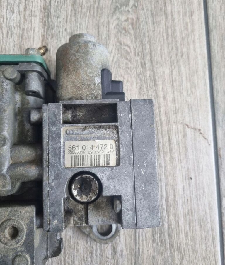 VOLVO ZAWÓR HAMULCA GÓRSKIEGO GÓRSKI VOLVO FH 16 D16E - Valve de frein pour Camion: photos 3 VOLVO ZAWÓR HAMULCA GÓRSKIEGO GÓRSKI VOLVO FH 16 D16E - Valve de frein pour Camion: photos 3