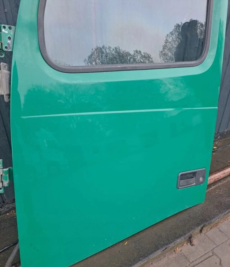 Volvo FH 13 LIFT - Portière et pièces pour Camion: photos 4 Volvo FH 13 LIFT - Portière et pièces pour Camion: photos 4