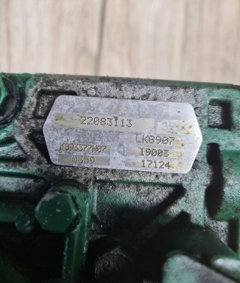 Volvo SPRĘŻARKA KOMPRESOR POWIETRZA FH 4 FH 16 EURO 6 22083113   Volvo VOLVO FH 4 FH 16 EURO 6 22083113 - Compresseur de climatisation pour Camion: photos 2 Volvo SPRĘŻARKA KOMPRESOR POWIETRZA FH 4 FH 16 EURO 6 22083113   Volvo VOLVO FH 4 FH 16 EURO 6 22083113 - Compresseur de climatisation pour Camion: photos 2