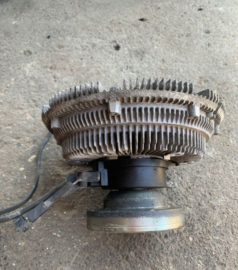 Volvo VISCO WISKOZA WENTYLATOR FH 4 FM 4 21990515 - Ventilateur pour Camion: photos 1 Volvo VISCO WISKOZA WENTYLATOR FH 4 FM 4 21990515 - Ventilateur pour Camion: photos 1